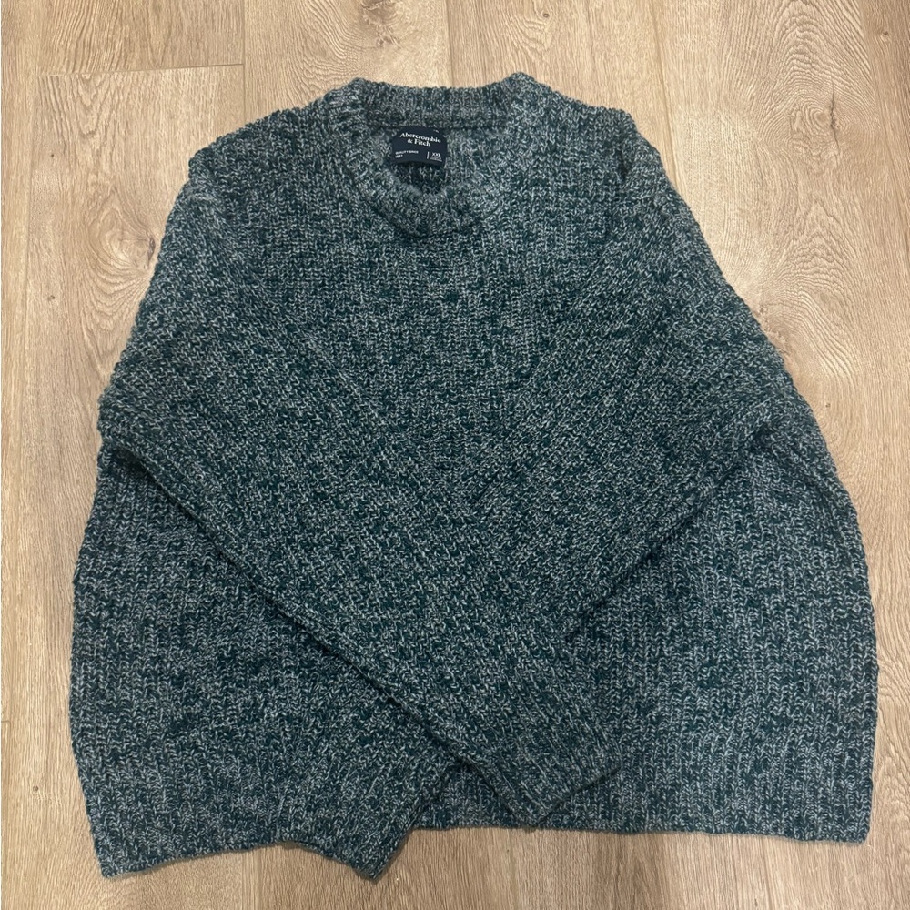 Abercrombie & Fitch Men's sweater